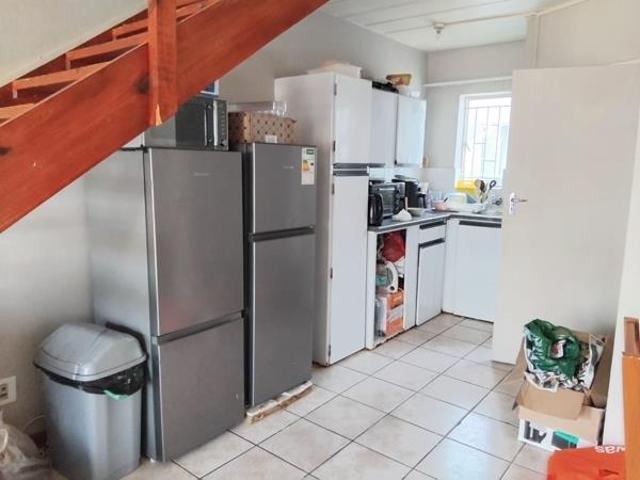 Apartment for sale in Dr Kenneth Kaunda, North West