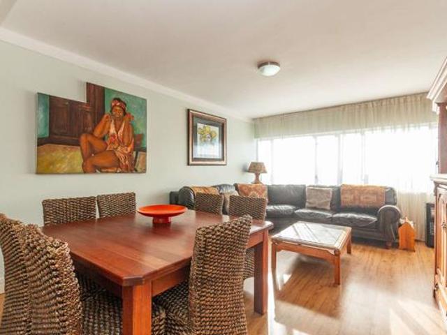 Apartment for sale in Cape Town, Western Cape