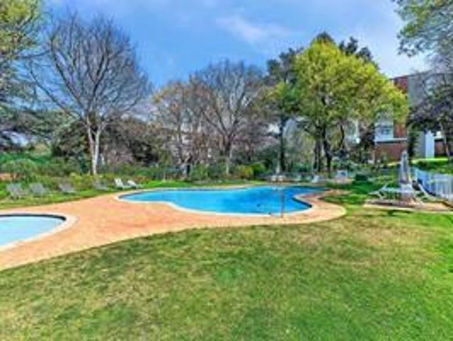 Apartment for sale in Vosloorus, Gauteng