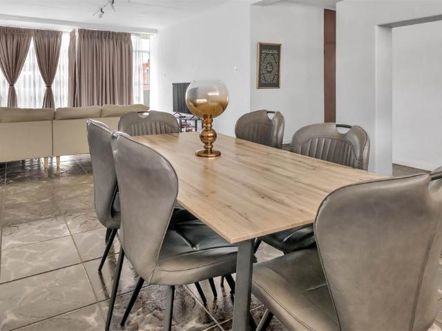 Apartment for sale in Vosloorus, Gauteng