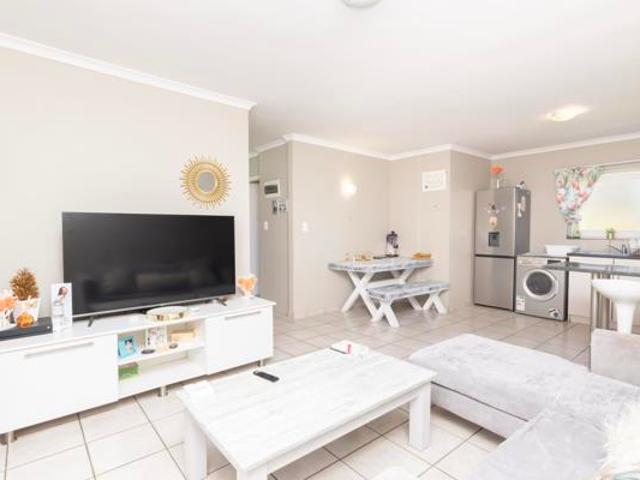Apartment for sale in Durbanville, Western Cape