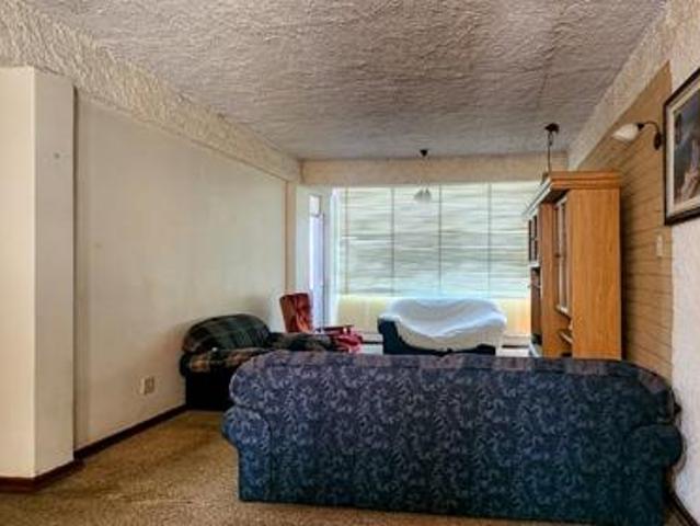 Apartment for sale in Dr Kenneth Kaunda, North West