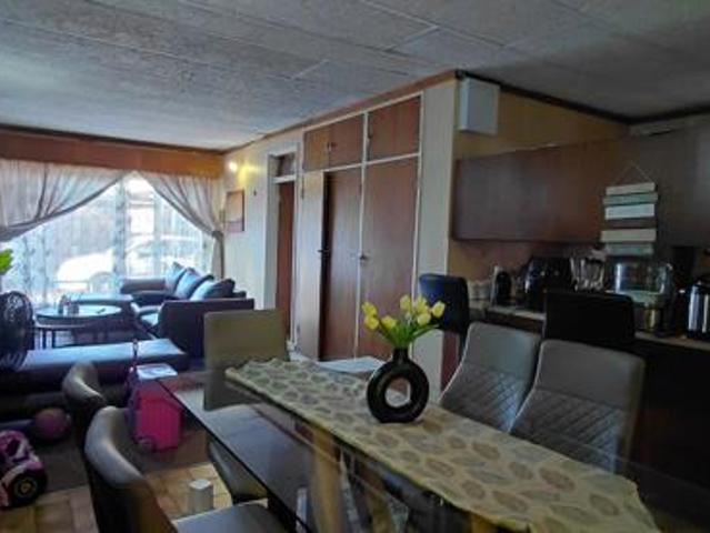 Apartment for sale in Dr Kenneth Kaunda, North West