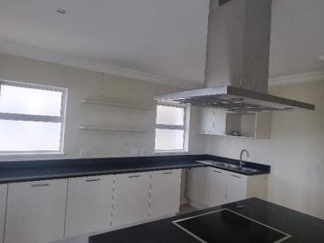 Apartment for rent in Seaview, Kwazulu-natal
