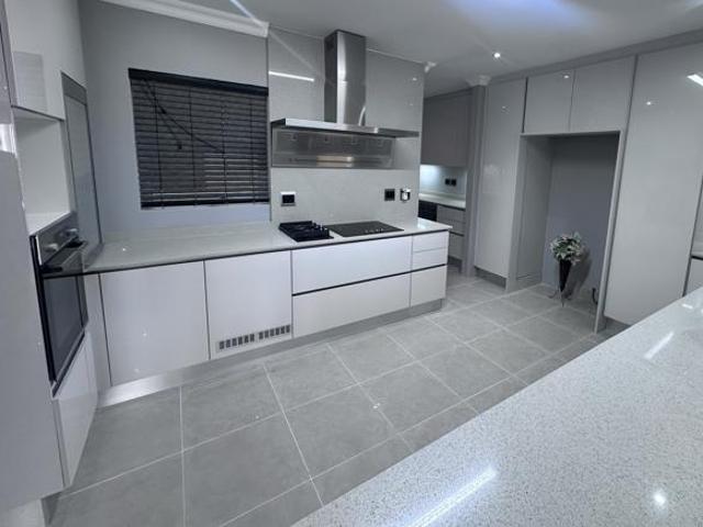 Apartment for rent in Seaview, Kwazulu-natal