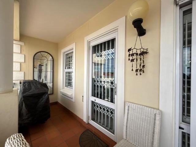 Apartment for rent in Seaview, Kwazulu-natal
