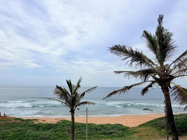 Apartment for sale in La Mercy, Kwazulu-natal