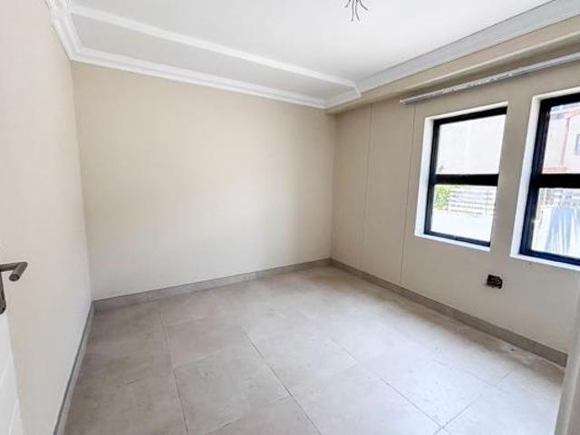 Apartment for rent in La Mercy, Kwazulu-natal