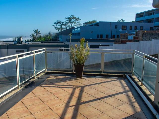Apartment for sale in Umdloti, Kwazulu-natal