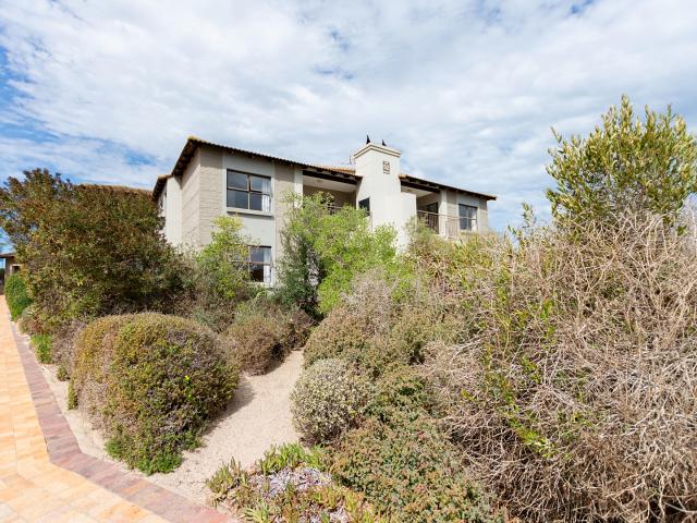 Apartment for sale in West Coast, Britannia Bay