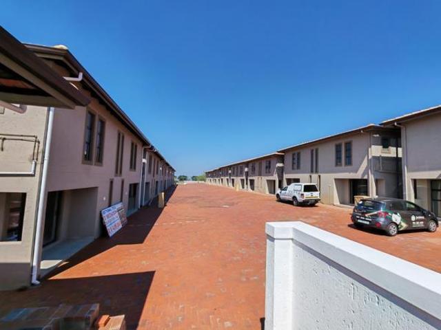 Apartment for rent in Seaview, Kwazulu-natal