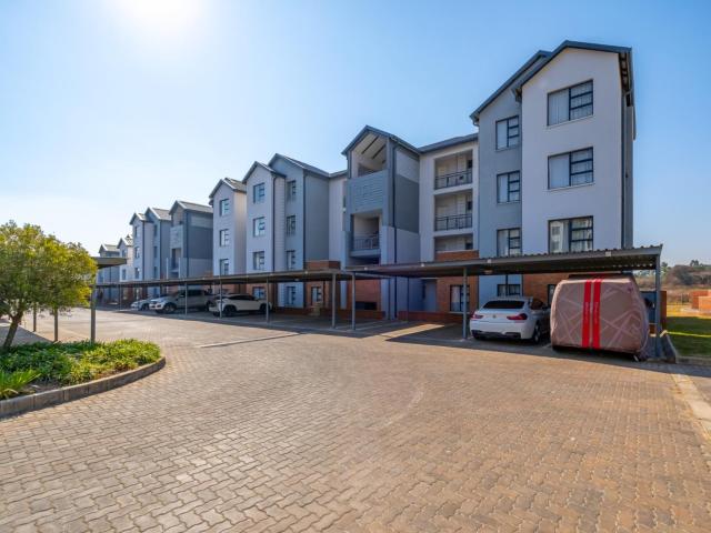 Apartment for sale in Waterkloof, Gauteng
