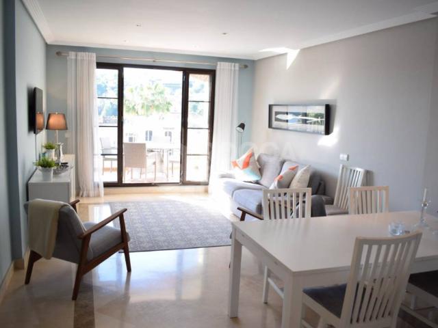 Apartamento en alquiler en Artola, Costa del Sol Occidental