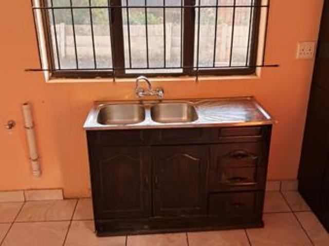 Apartment for rent in Mount Moreland, Kwazulu-natal