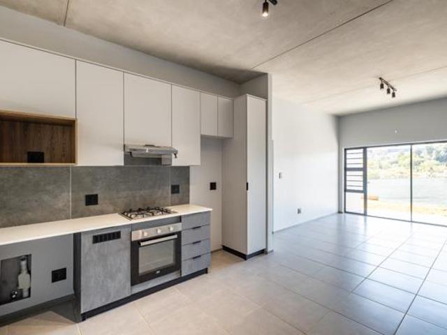 Apartment for rent in Waterkloof, Gauteng