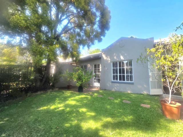 Apartment for sale in Waterkloof, Gauteng