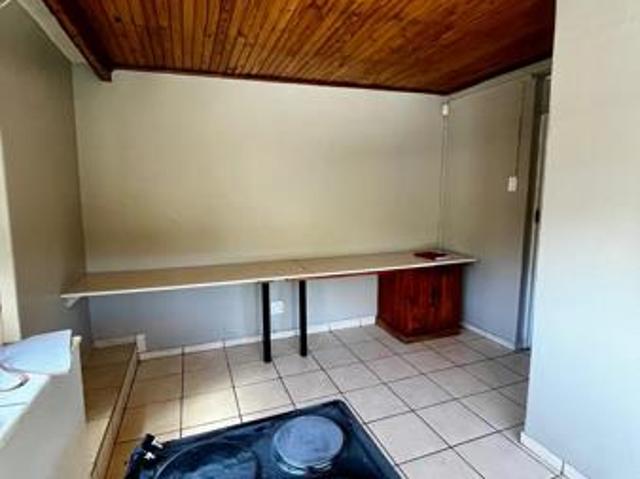 Apartment for rent in Waterkloof, Gauteng