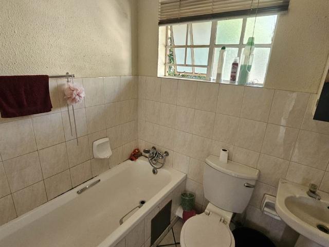 Apartment for sale in Waterkloof, Gauteng