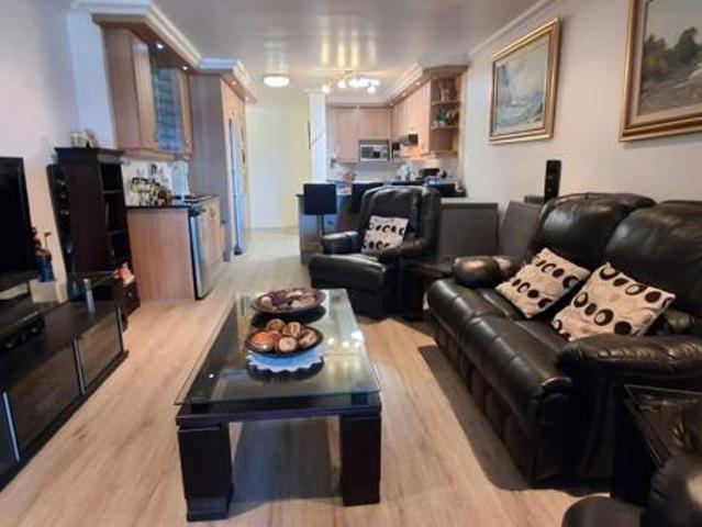 Apartment for sale in Margate, Hibiscus Coast Local Municipality
