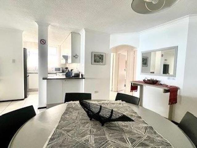 Apartment for sale in Margate, Hibiscus Coast Local Municipality