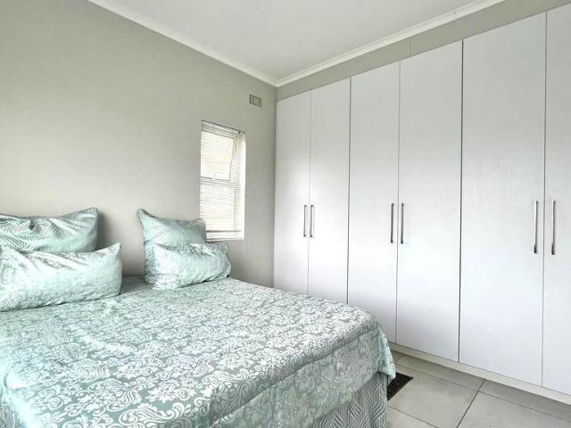 Apartment for sale in Princess Grant, Kwazulu-natal