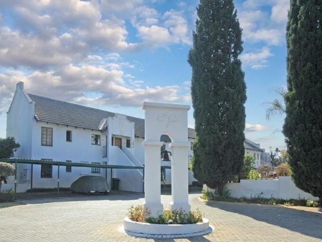 Apartment for sale in Edenvale, City of Ekurhuleni Metropolitan Municipality