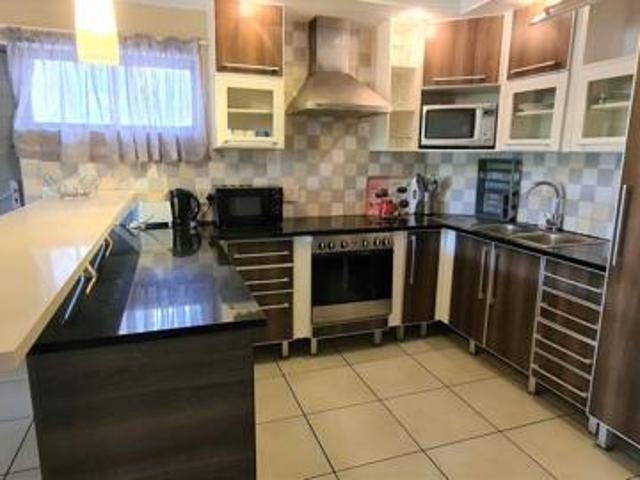 Apartment for sale in Margate, Hibiscus Coast Local Municipality