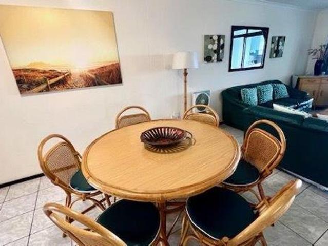 Apartment for sale in Margate, Hibiscus Coast Local Municipality