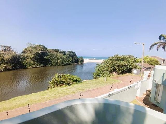 Apartment for sale in Margate, Hibiscus Coast Local Municipality