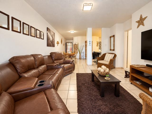 Apartment for sale in Margate, Hibiscus Coast Local Municipality