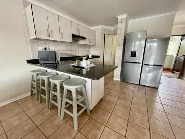 Apartment for sale in UMhlathuze Municipality, Kwazulu-natal