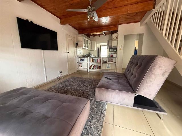 Apartment for sale in UMhlathuze Municipality, Kwazulu-natal