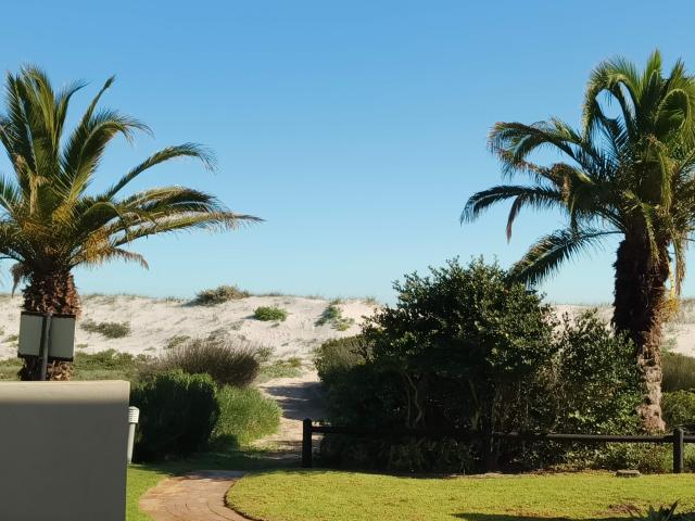 Apartment for sale in Melkbosstrand, Western Cape