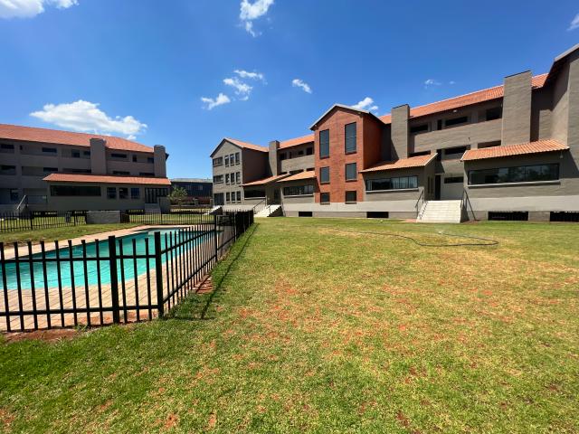 Apartment for sale in Hartbeespoort Dam Nature Reserve, North West