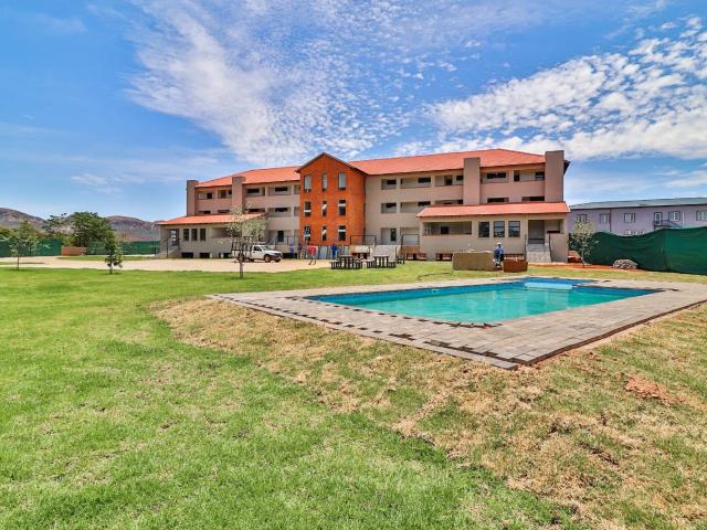 Apartment for rent in Hartbeespoort Dam Nature Reserve, North West