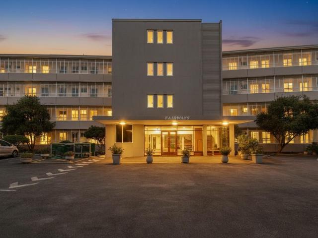 Apartment for sale in Vosloorus, Gauteng