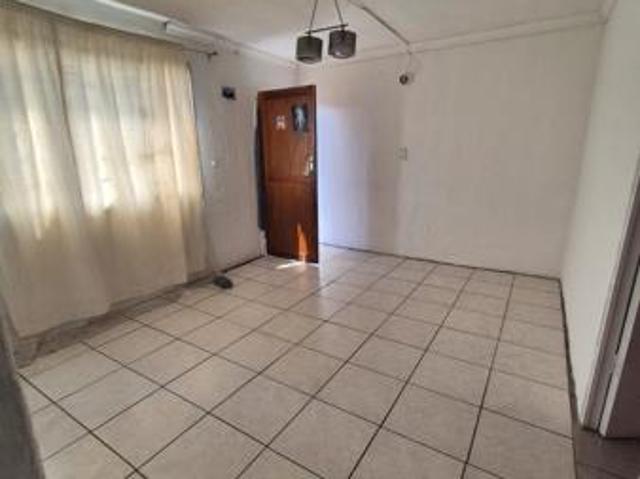 Apartment for rent in Seaview, Kwazulu-natal