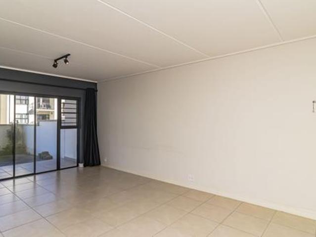 Apartment for sale in Cape Town, Western Cape