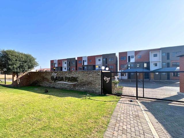 Apartment for sale in Waterkloof, Gauteng