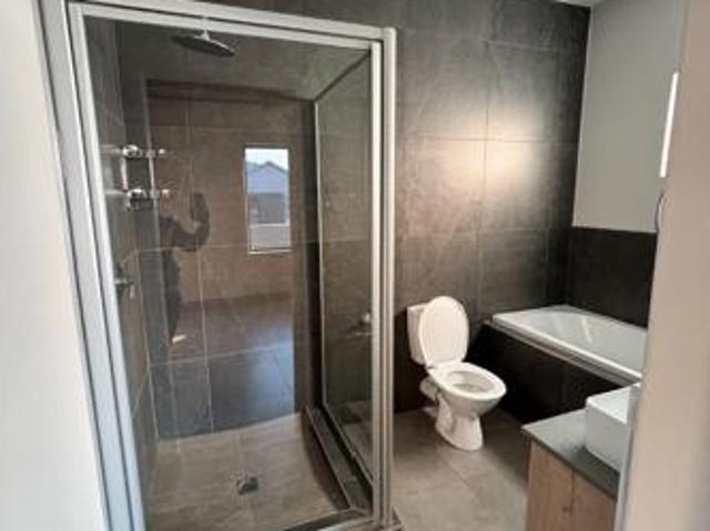 Apartment for rent in Waterkloof, Gauteng