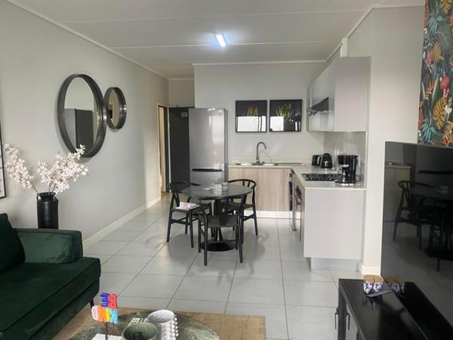 Apartment for rent in Waterkloof, Gauteng