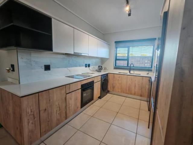 Apartment for rent in Waterkloof, Gauteng