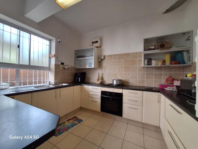 Apartment for sale in Durban, Kwazulu-natal