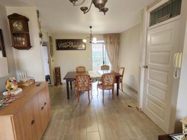 Apartment for rent in Seaview, Kwazulu-natal
