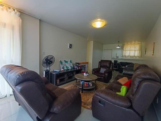Apartment for sale in Seaview, Kwazulu-natal