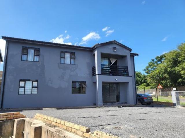 Apartment for rent in Seaview, Kwazulu-natal