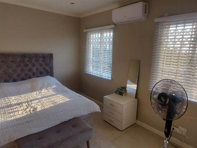 Apartment for sale in Seaview, Kwazulu-natal
