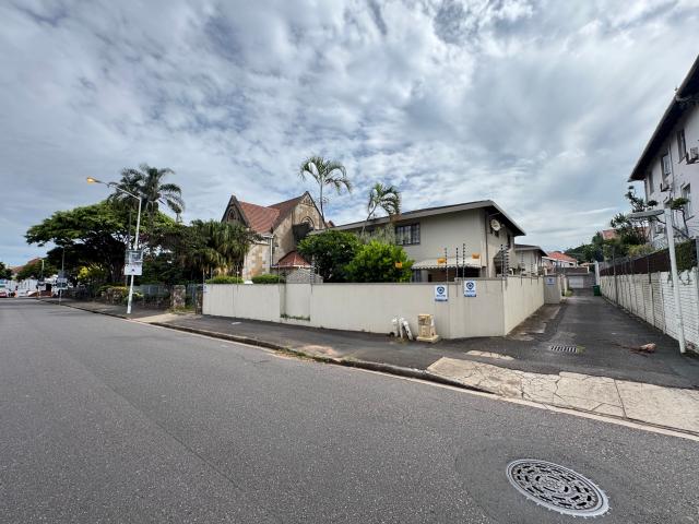 Apartment for sale in Seaview, Kwazulu-natal