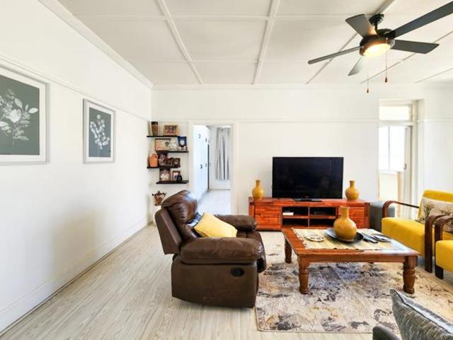 Apartment for sale in Seaview, Kwazulu-natal