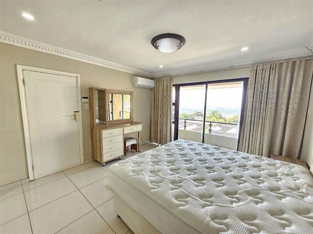 Townhouse for sale in Seaview, Kwazulu-natal